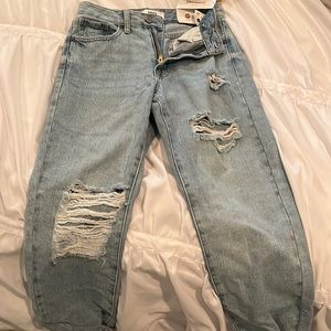 NWT JBD Mom Jeans from boutique. Sz 24